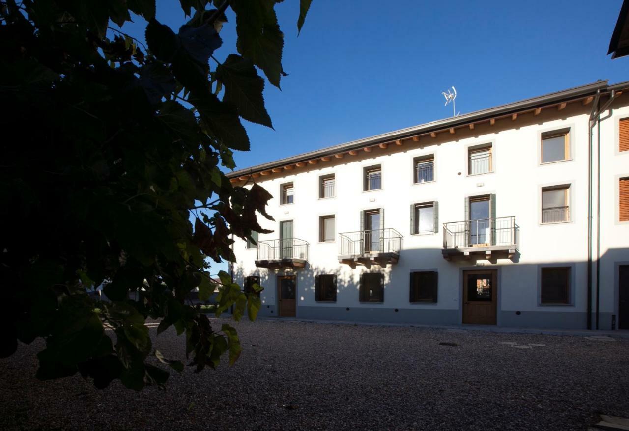Agriturismo Mestroni Bressa Luaran gambar