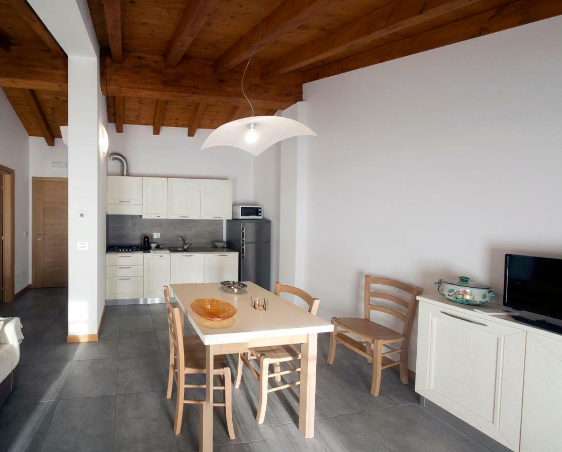 Agriturismo Mestroni Bressa Luaran gambar